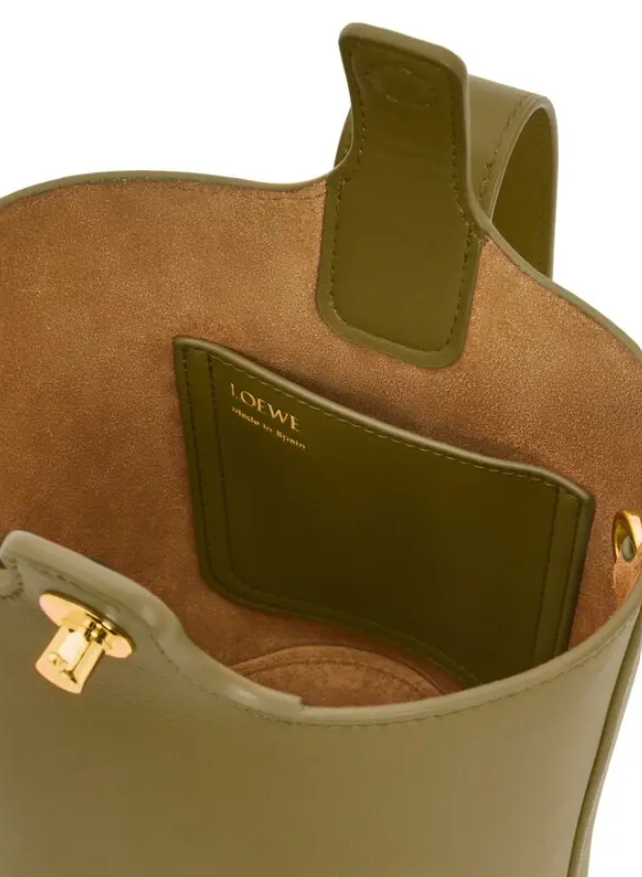Loewe Pebble Bucket Mini — Olive Green
